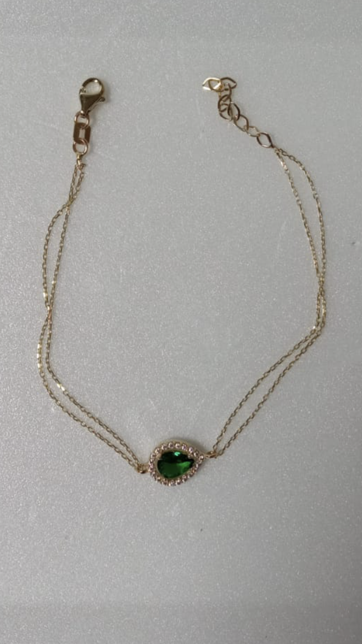 BÜYÜK BOY YEŞİL TAŞLI TEKTAŞ DAMLA BİLEKLİK