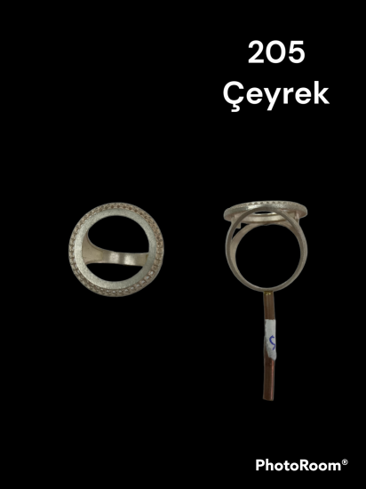 ÇEYREK TAŞLI YÜZÜK